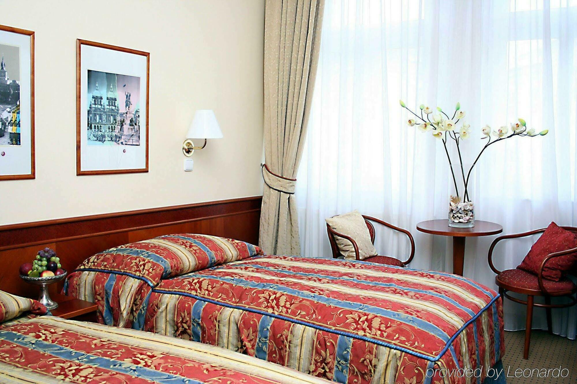 Boutique Hotel 16 Praga Esterno foto